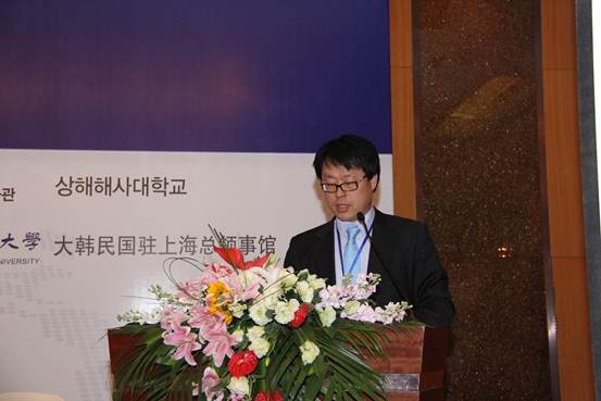 韩国海洋水产开发院海运市场分析中心黄轸会主任发表演讲:世界干散货运输市场中短期展望和中韩合作方案 韩国海洋水产开发院海运市场分析中心黄轸会主任发表演讲:世界干散货运输市场中短期展望和中韩合作方案